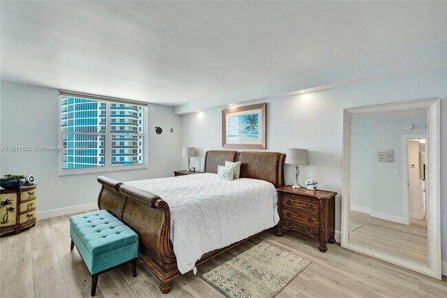 Building Photo - 2501 S Ocean Dr