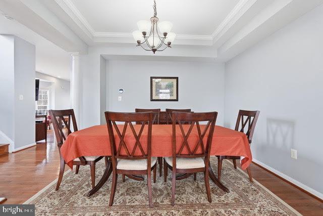 Building Photo - 43281 Goosefoot Square