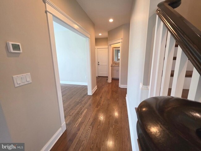 Building Photo - 94 Wolf Creek Cir