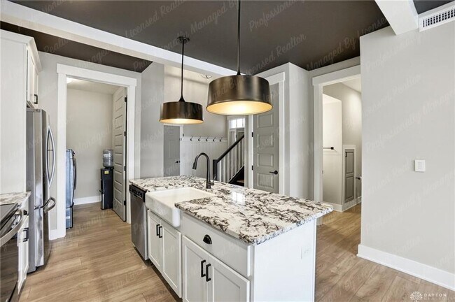 Building Photo - 629 Bungalow Ct