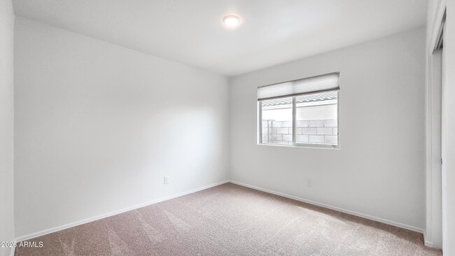 Building Photo - 8562 S 253rd Ave