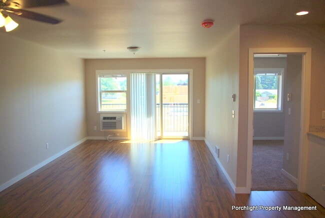 Building Photo - 2003 Aaron Dr