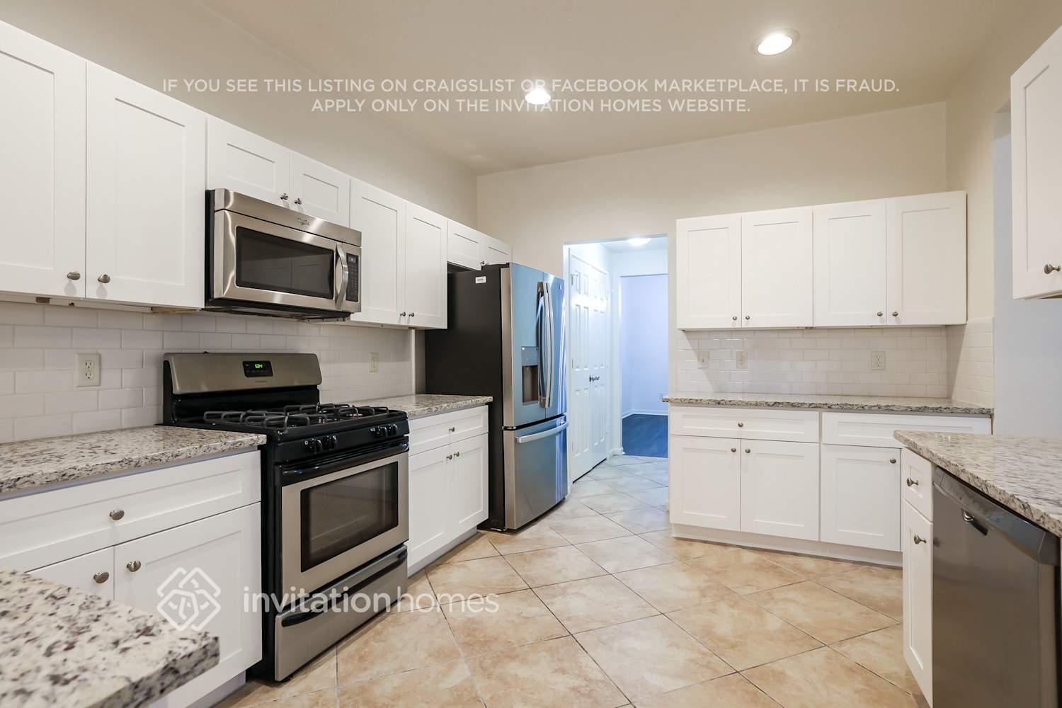 Building Photo - 8618 Discus Dr