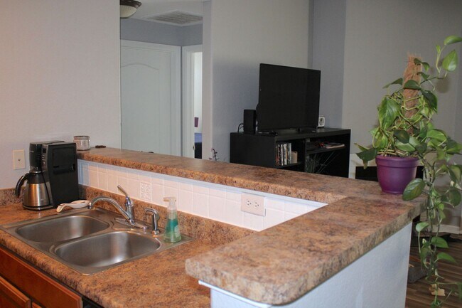 Building Photo - Beautiful 1 Bedroom Condo in Arvada.