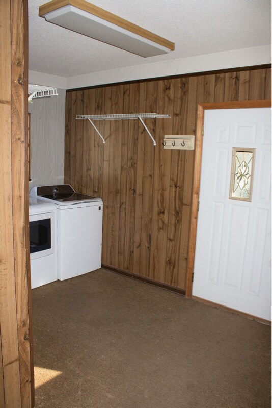 Building Photo - 712 14th St