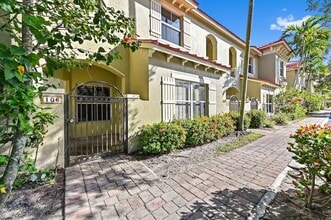 Building Photo - 106 Monterey Bay Dr