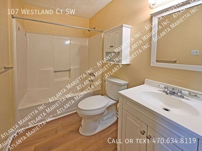 Building Photo - 107 Westland Ct SW