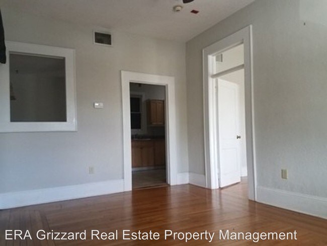 Building Photo - 1 br, 1 bath House - 128 E Magnolia Ave #4