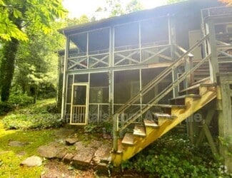 Building Photo - 30 Craven Hill Cir