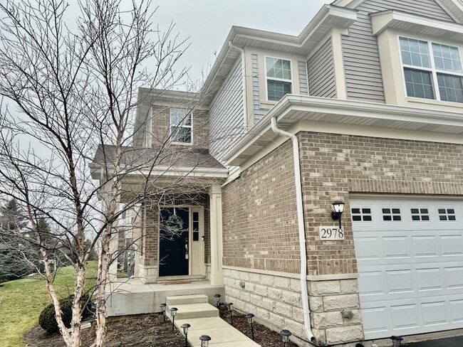 Building Photo - 2978 Henley Ln
