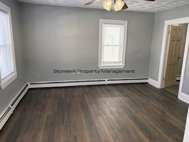 Building Photo - 47 Pine St