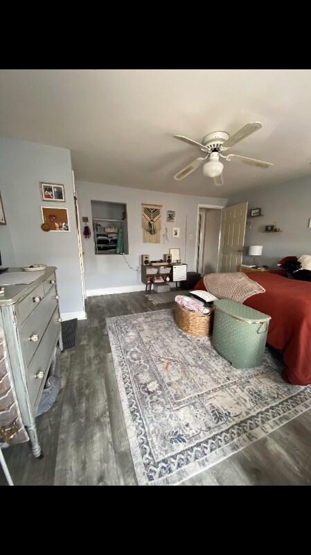 Primary Photo - 124 Jamestown Ave.