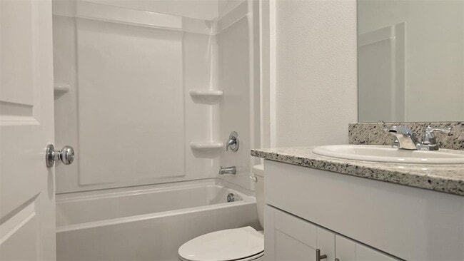 Building Photo - 4759 Cloister St