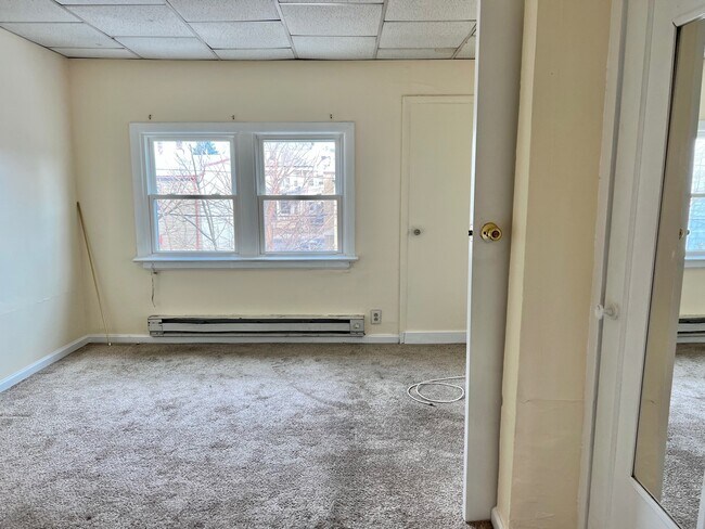 Building Photo - 312 Harrison Ave
