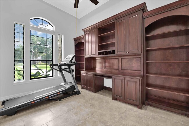Building Photo - 22964 Brazos Dr