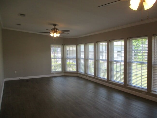 Building Photo - 213 Pettiford Rd