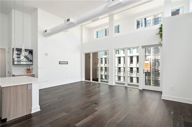Building Photo - 775 Juniper St NE