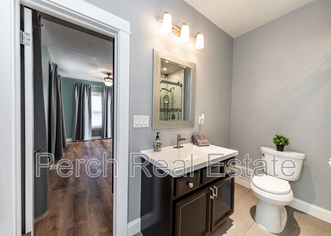 Building Photo - 4319 S Logan St