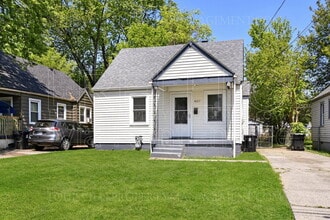 Building Photo - 4217 Grand Ave