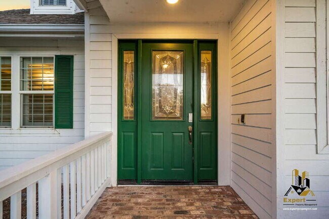 Building Photo - 5291 Bryant Rd