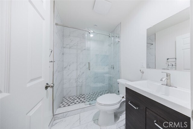 Building Photo - 5817 Lockhurst Dr