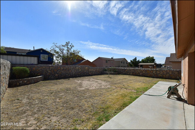 Building Photo - 11820 Mesquite Bush Dr