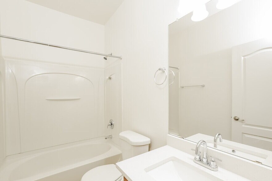 Building Photo - 7333 W St Catherine Ave