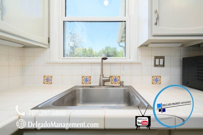 Building Photo - Lovely 3 bedroom Benicia home near Willow Glen Park