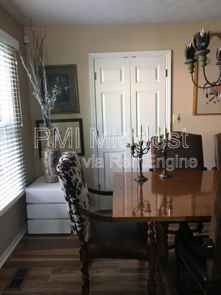 Building Photo - 7569 Cherryhill Dr