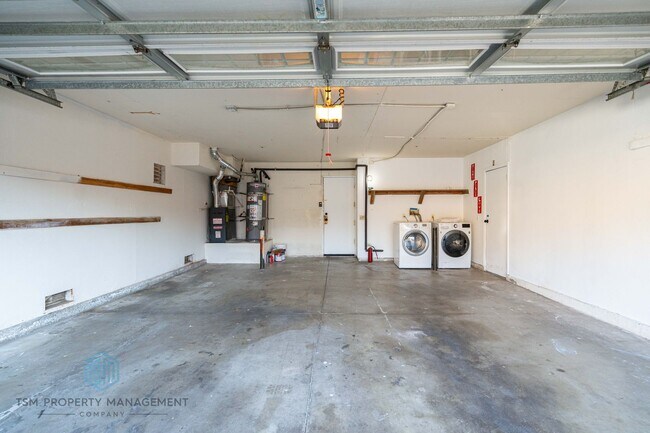 Building Photo - 14789 Cinnamon Dr