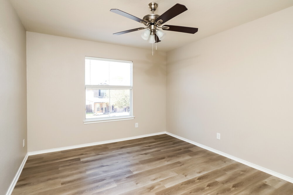Building Photo - 10503 Marigold Bay
