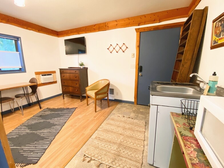 Building Photo - 14871 Mt Hwy 35