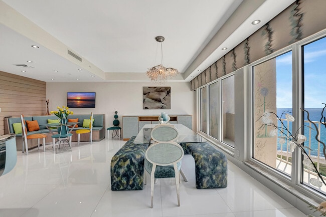 Building Photo - 4301 N Ocean Blvd