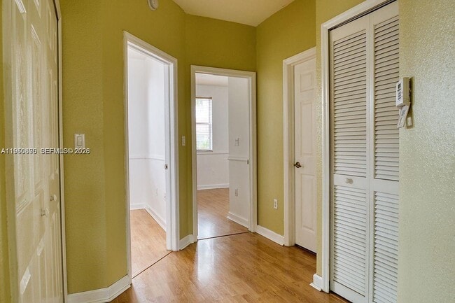 Building Photo - 12193 SW 124th Ct