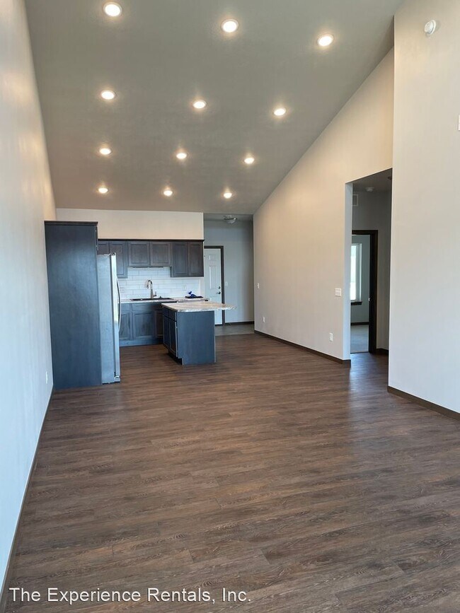 Building Photo - 2 br, 2 bath House - 2307 E Copalis