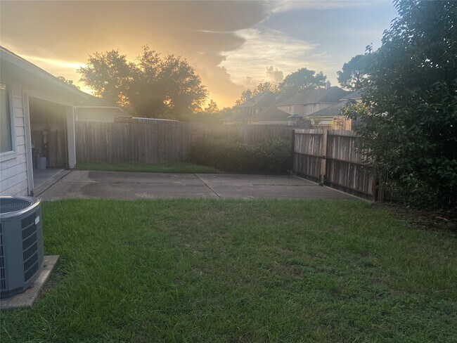 Building Photo - 15330 Geral Ln