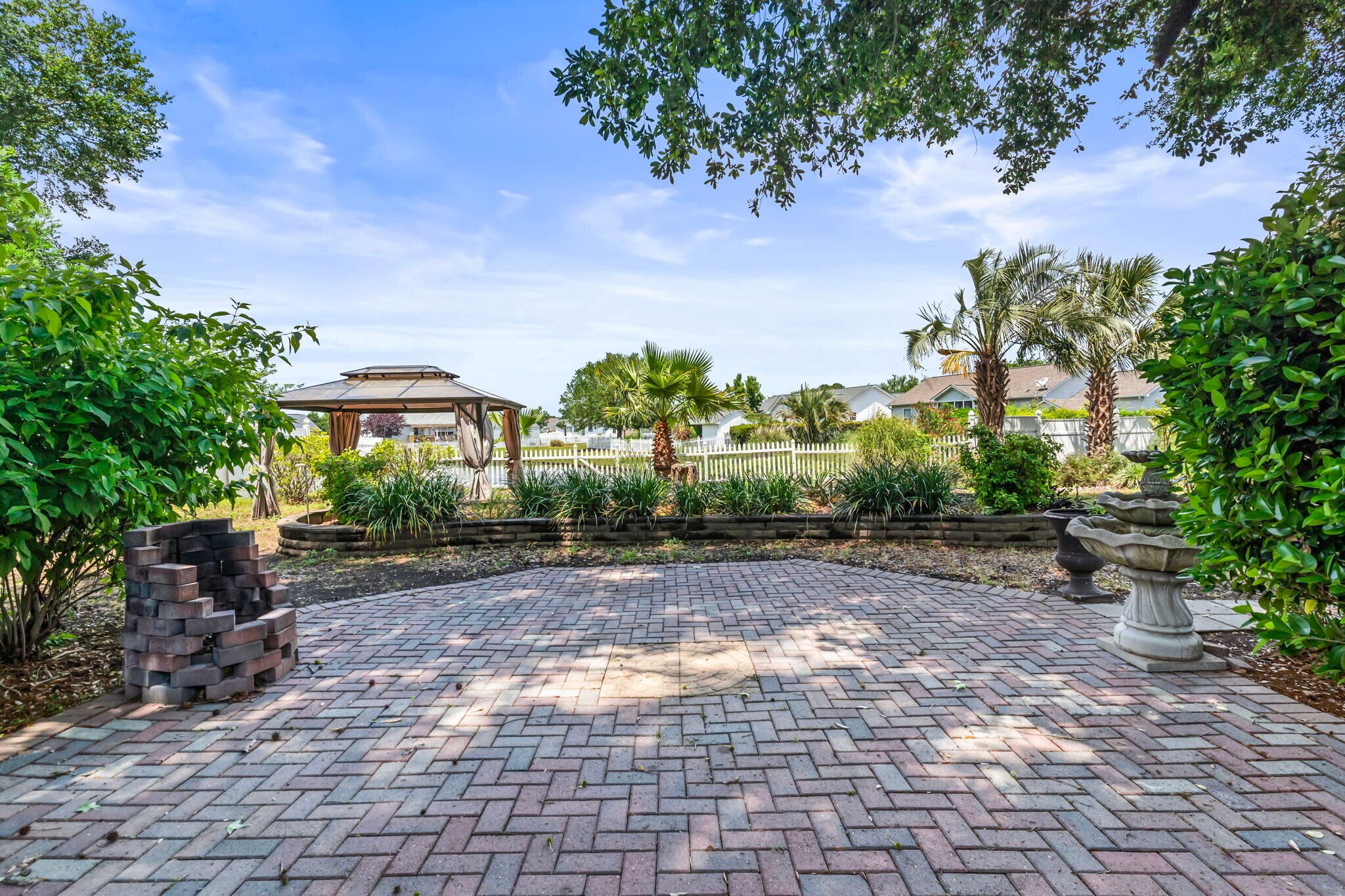 Building Photo - 257 Stone Throw Dr