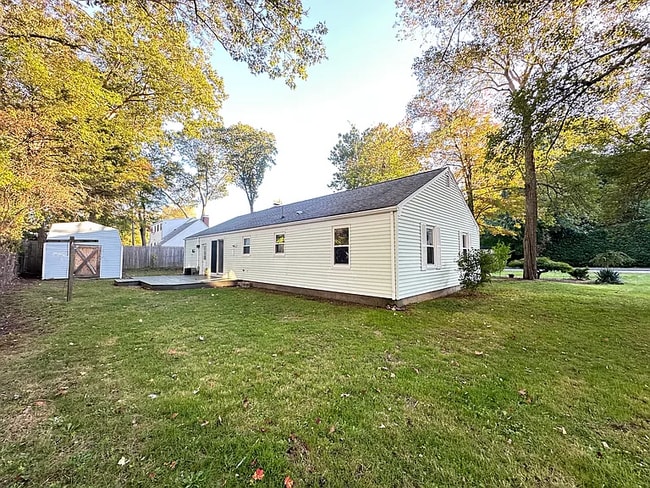 Building Photo - 135 S Pierce Rd