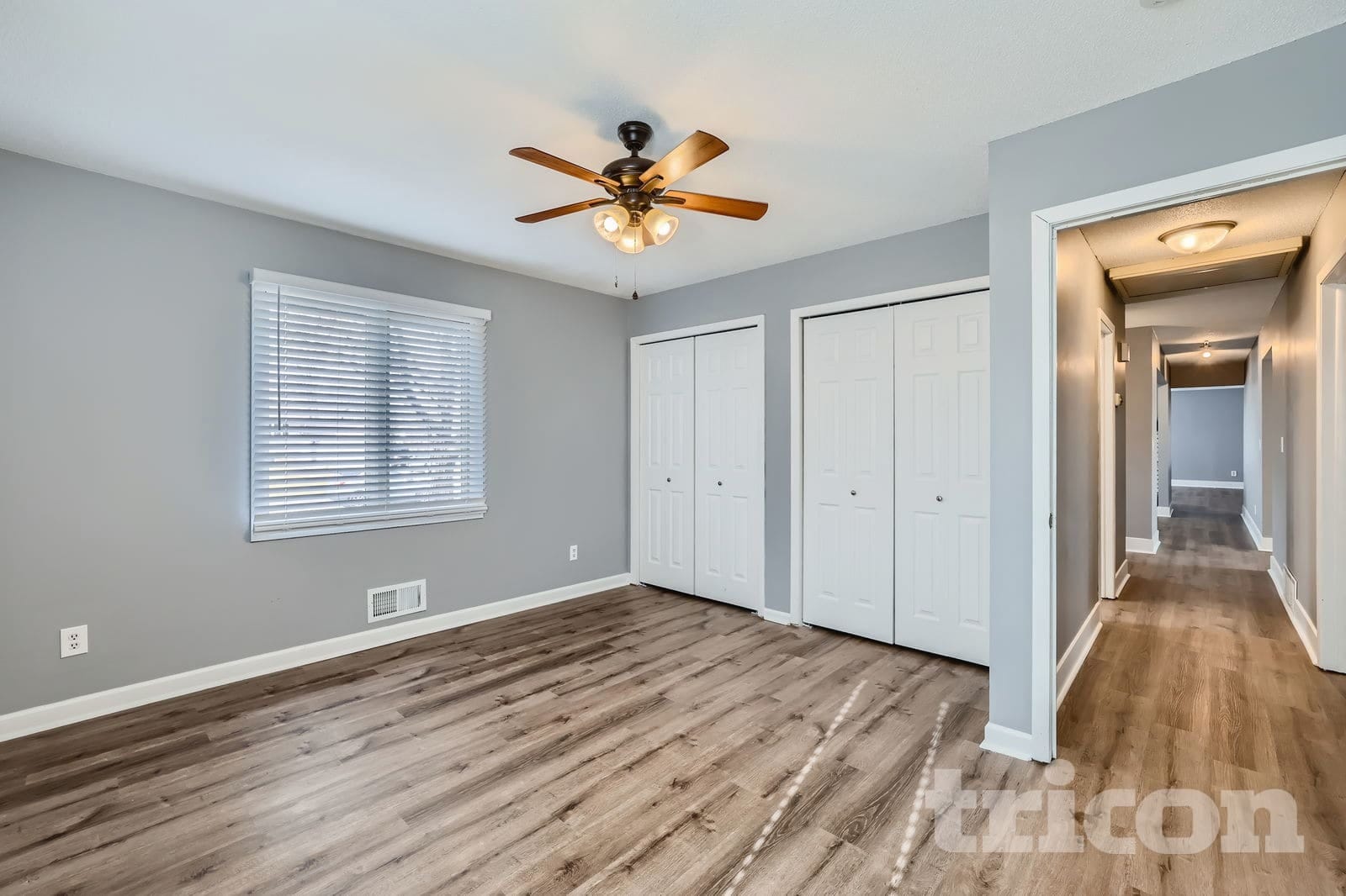 Building Photo - 820 Shenandoah Ln N