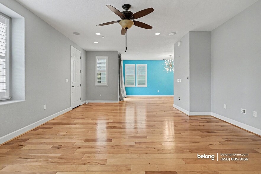 Building Photo - 568 Selby Lane