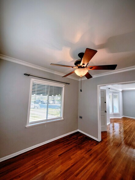 Dining Rm, Park Views - 305 N Palm Ave