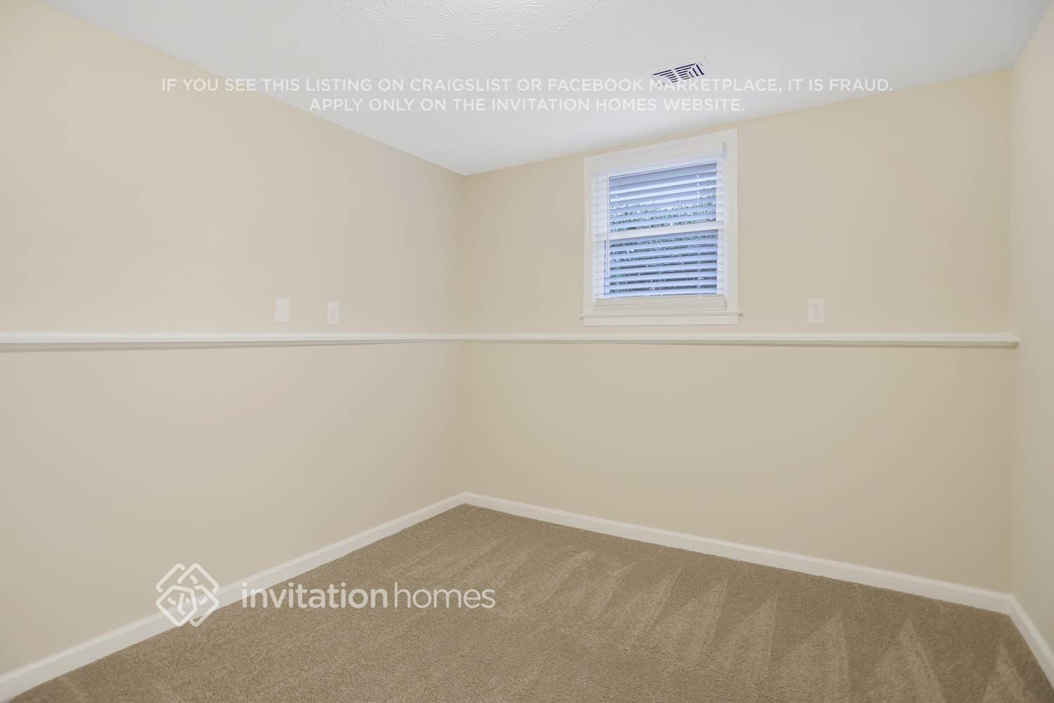 Building Photo - 1439 Summit Chase Dr SW