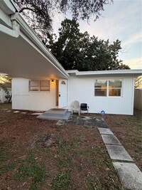 Building Photo - 3219 Windsor Ave