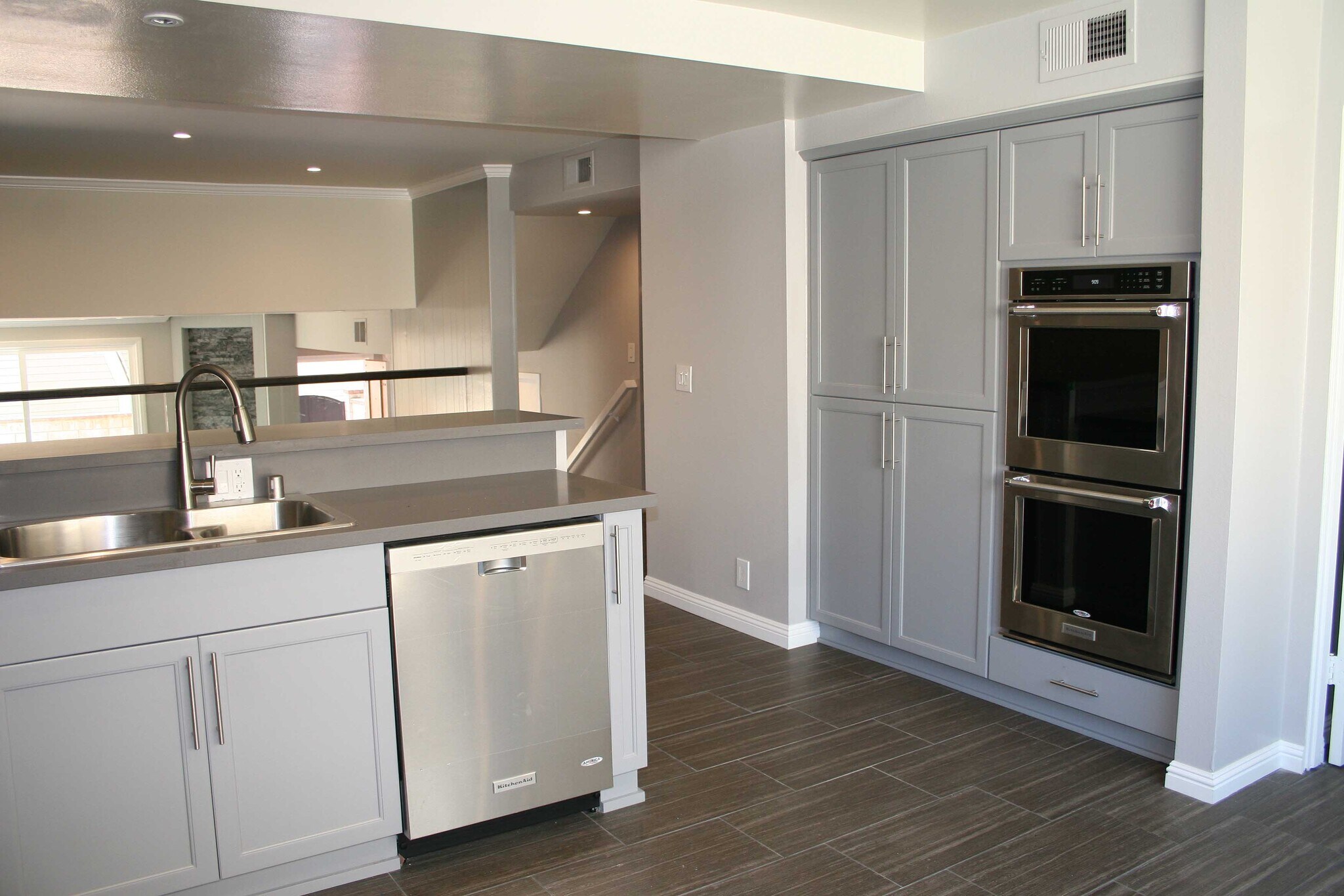 Building Photo - 13065 Mindanao Way