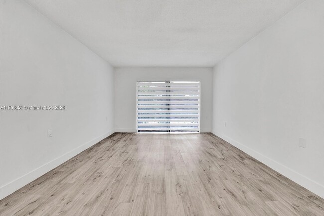 Building Photo - 11225 SW 88th St
