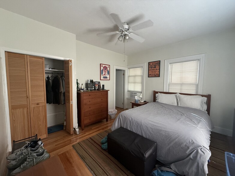 Building Photo - 50 Vinal Ave