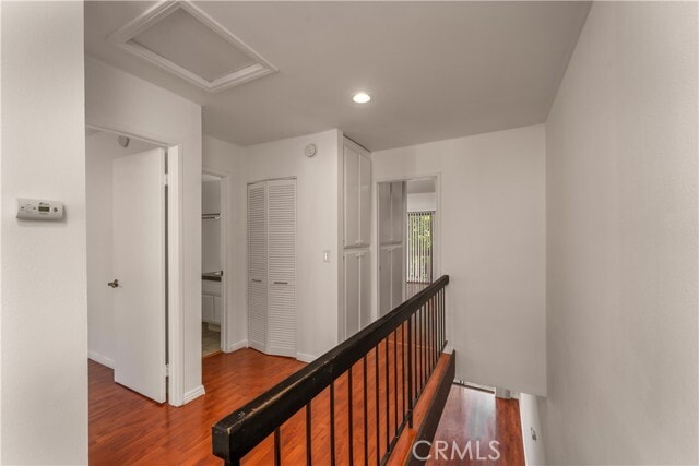 Building Photo - 5720 Owensmouth Ave