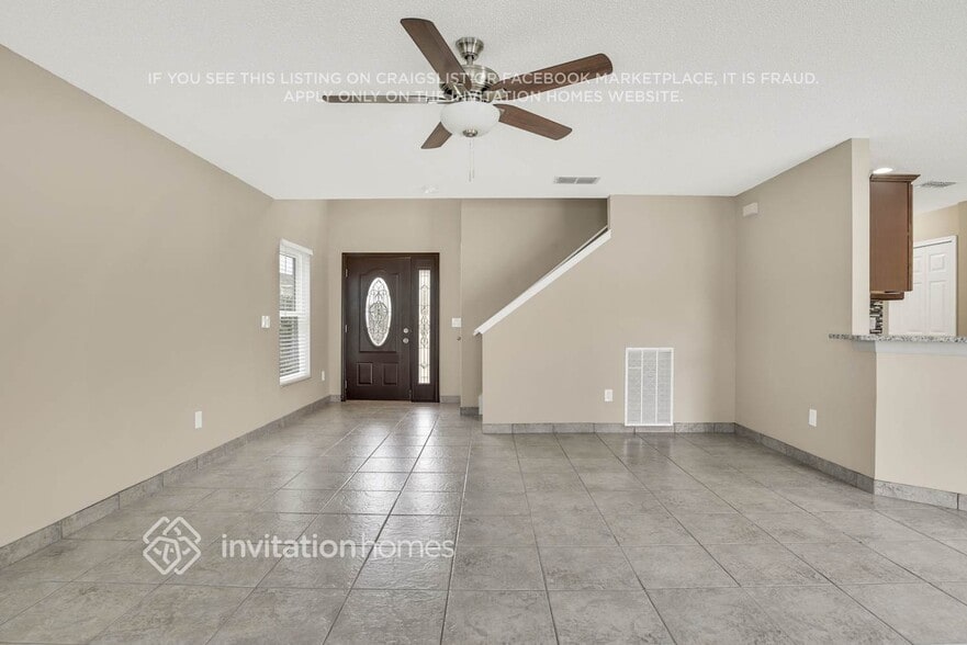 Building Photo - 2409 Knightsbridge Blvd