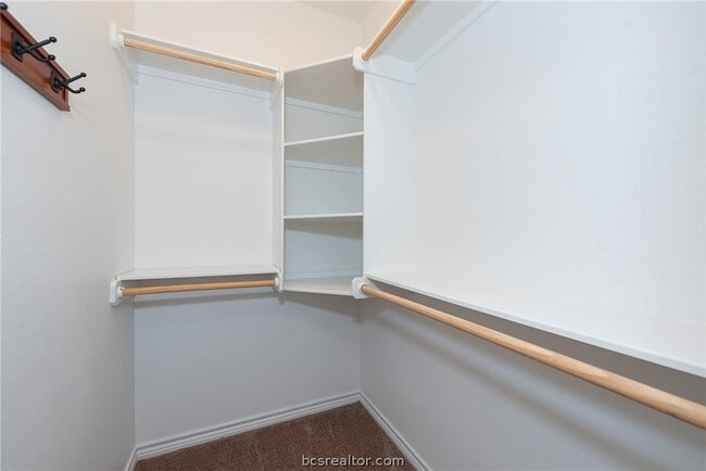 Building Photo - 1915 Dartmouth St