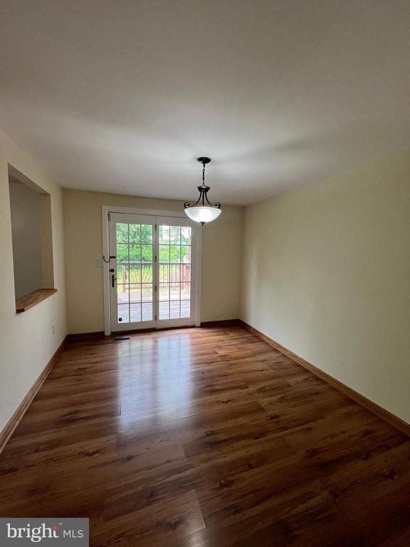 Building Photo - 40 Bon Oak Ct